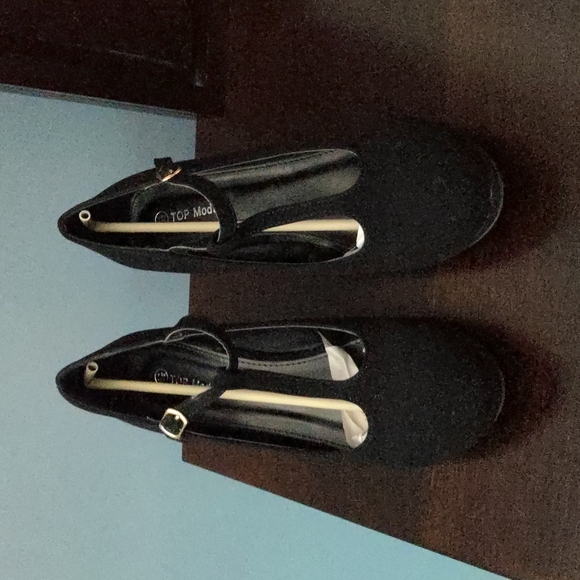 Modcloth Suede T-strap Wedges Black - Picture 6 of 10